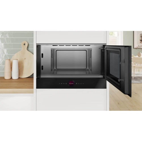 Микроволновая печь Bosch CEG932XB1