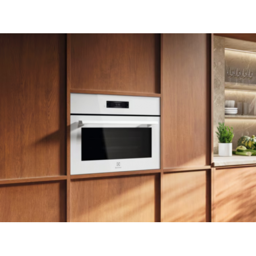Микроволновая печь Electrolux LVM8E08V