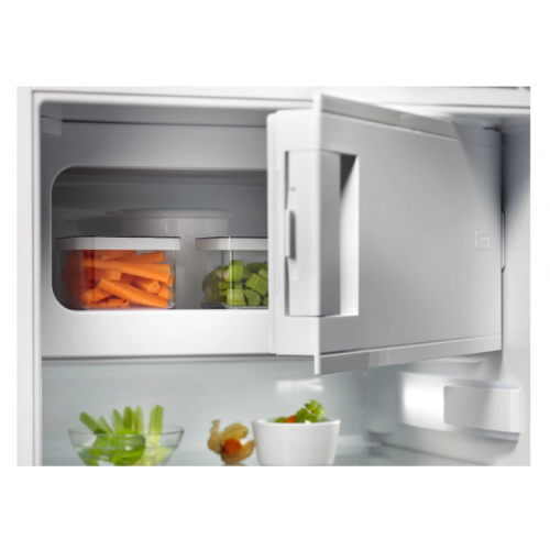 Холодильник Electrolux LFB2AE88S1