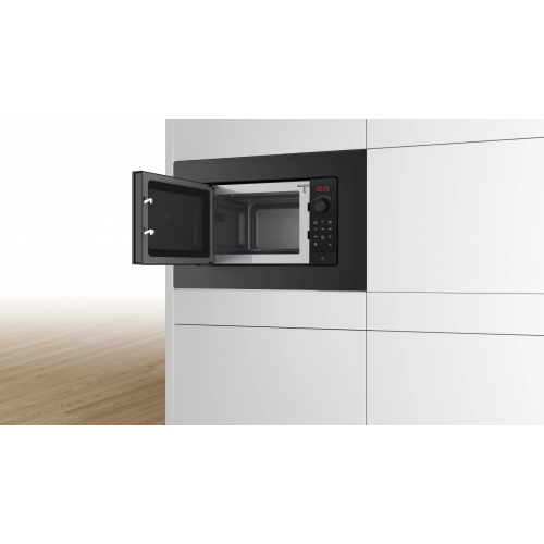 Микроволновая печь Bosch BFL623MB4