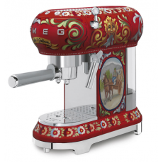 Кофеварка Smeg ECF01DGEU