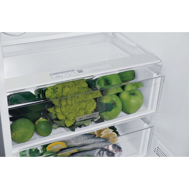Холодильник Whirlpool W7 821I W